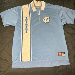 Vintage Nike Embroidered UNC Tarheels Size XXL 90’s Warm Up Shirt Oversized